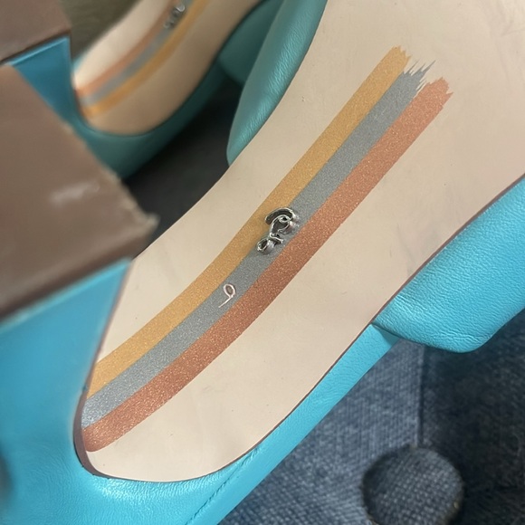 Sam Edelman Baby Blue Carmen Sandals - Picture 6 of 6